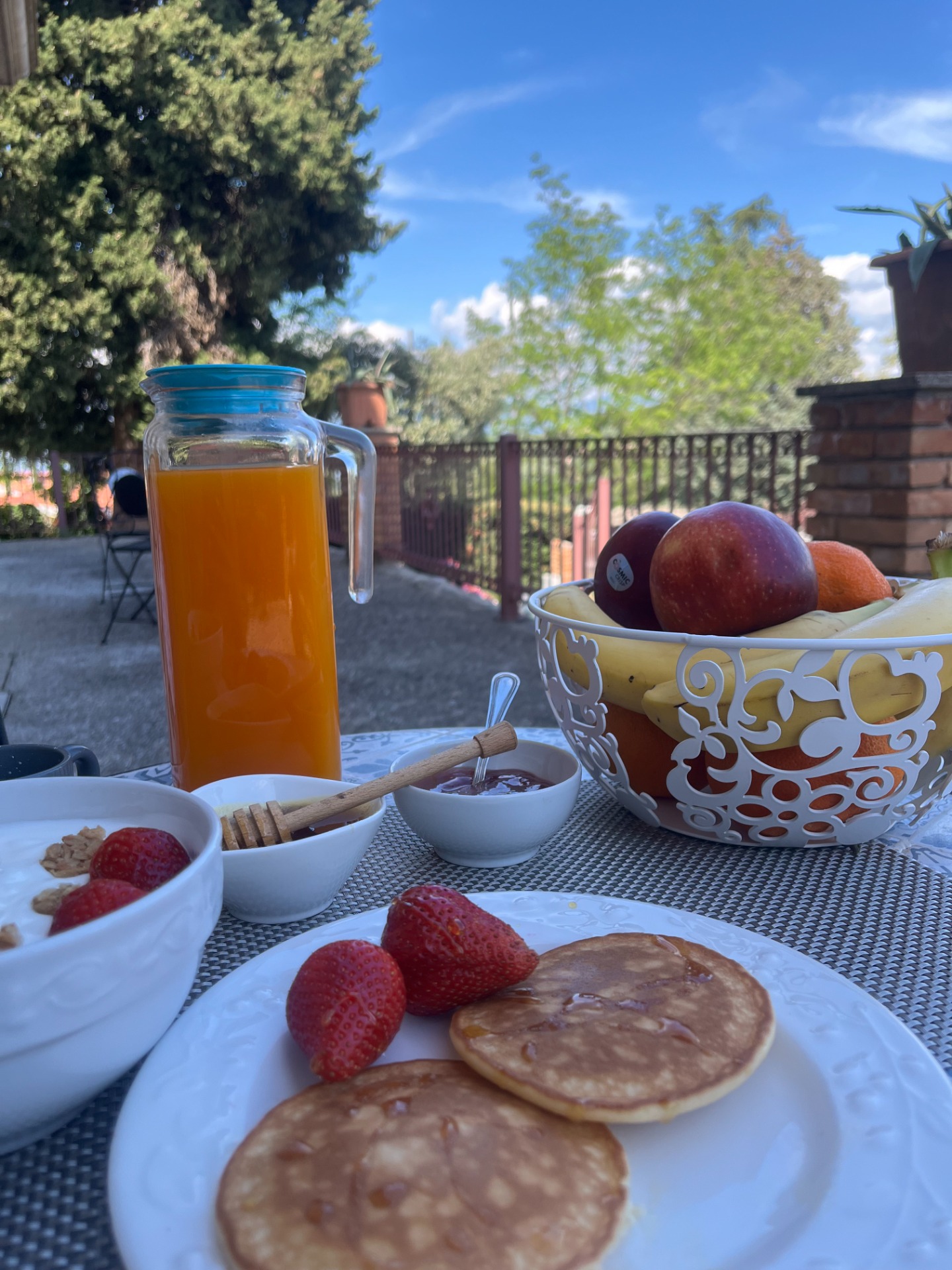 Colazione sul terrazzo 